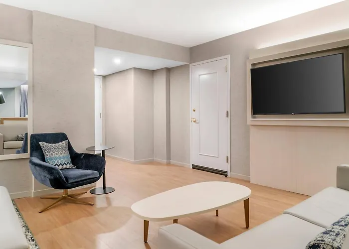 Radisson Plaza Hotel At Kalamazoo Center